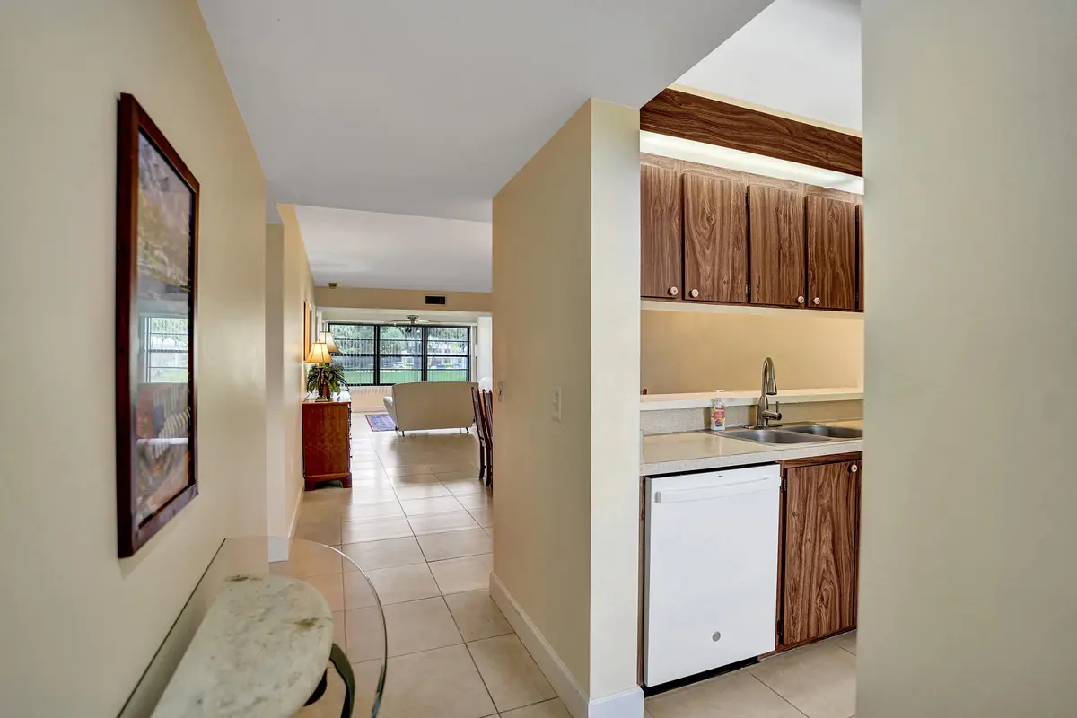 Foyer Entry at 6037 Balboa Circle 101, Boca Raton