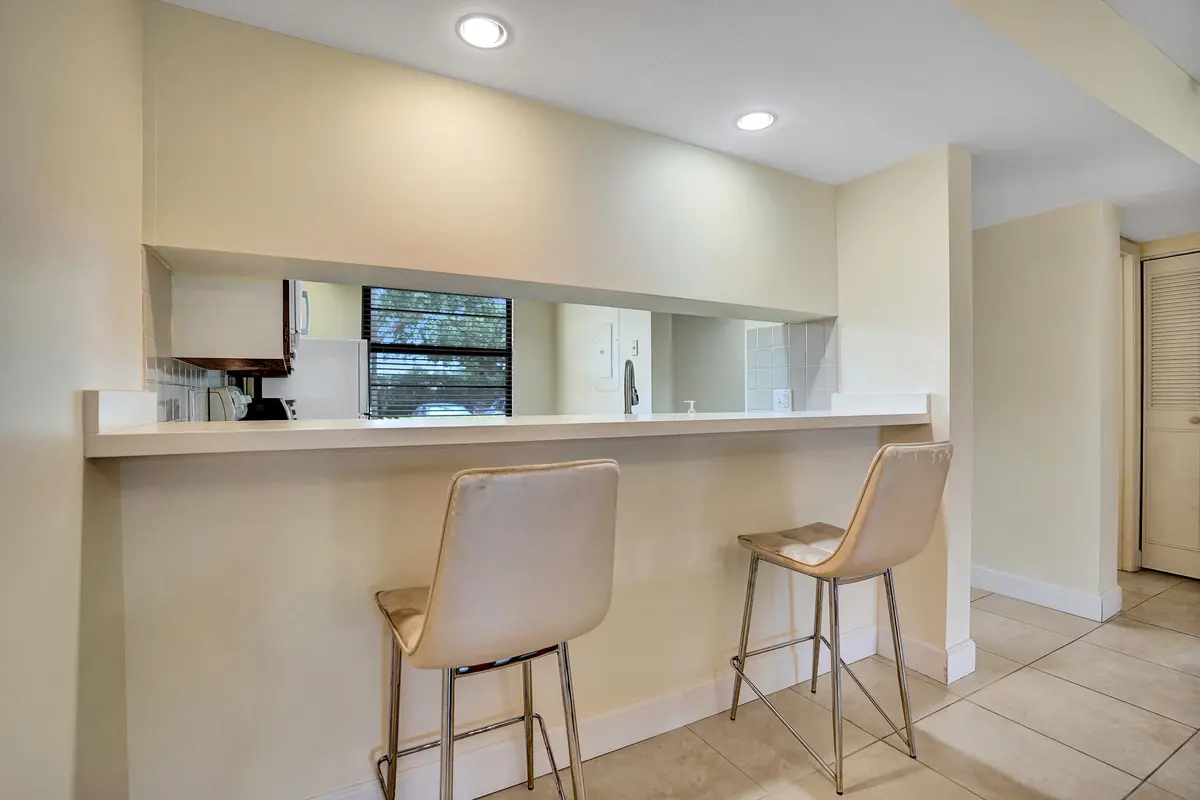 Breakfast Bar at 6037 Balboa Circle 101, Boca Raton