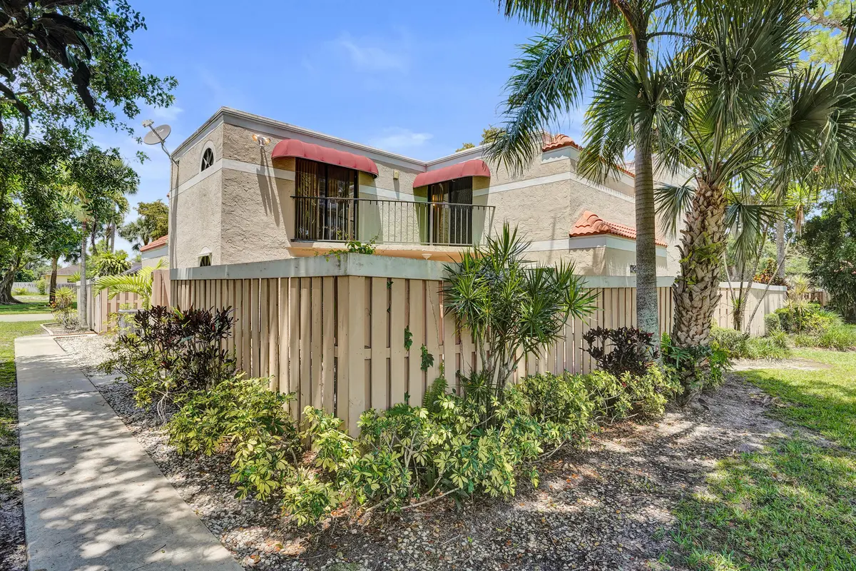 Courtyard Townhome at 4260 Village Drive D, Delray Beach