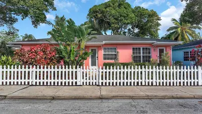 802 N J Street, Lake Worth Beach – Apartment for rent