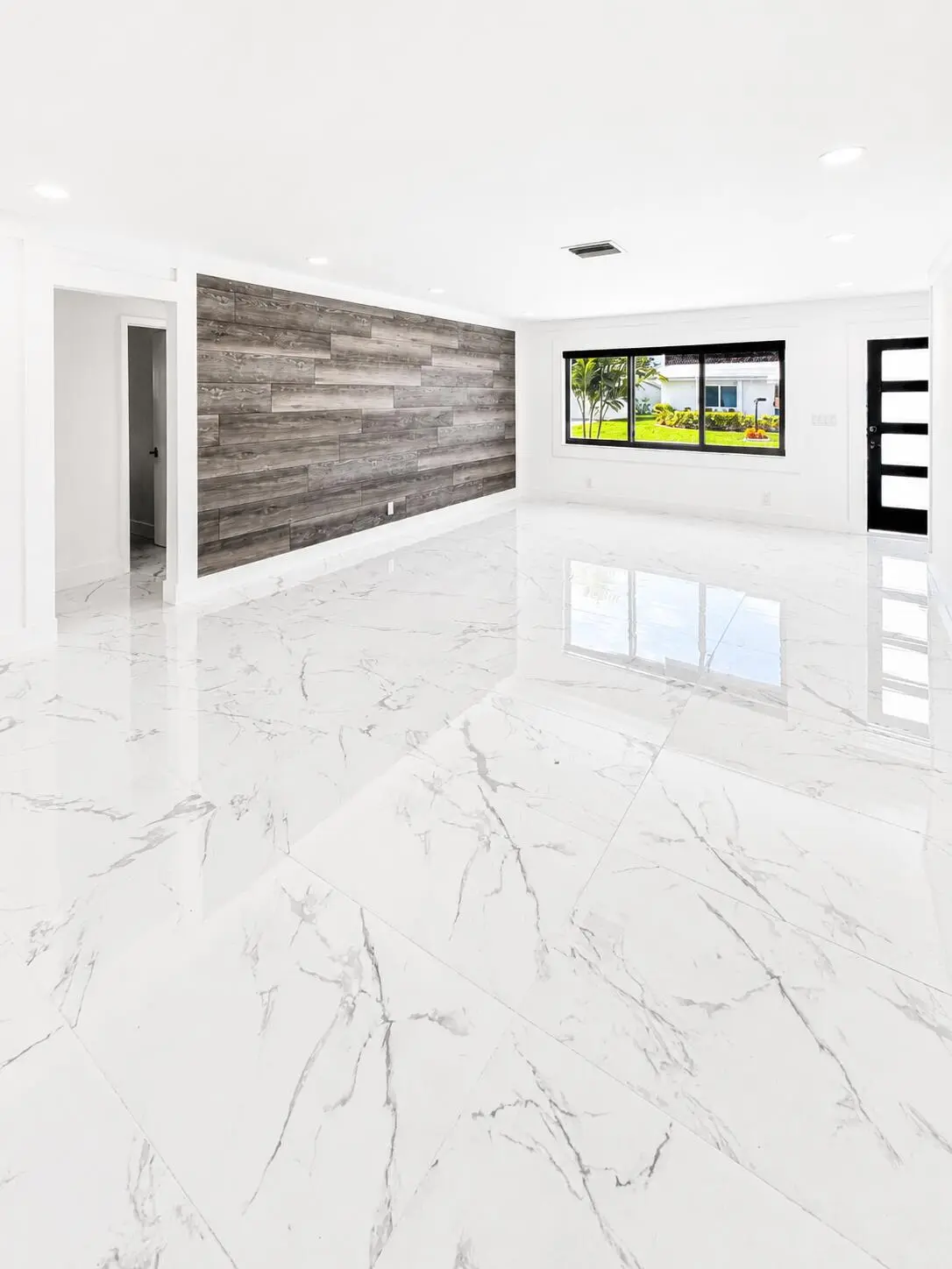 Living room at 1009 Leisure Lane, Boynton Beach