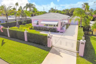 3216 Karen Drive, Delray Beach – leased