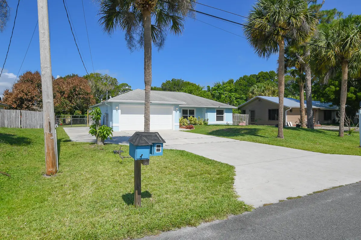 LR-8883 at 5805 Cassia Drive, Fort Pierce