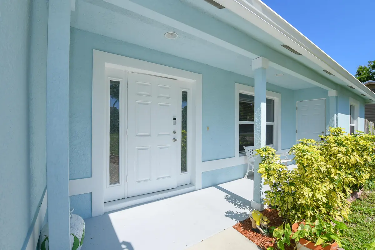 LR-8896 at 5805 Cassia Drive, Fort Pierce