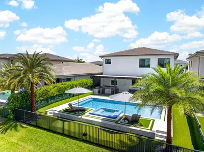 10865 Vista Terrace, Parkland – sold
