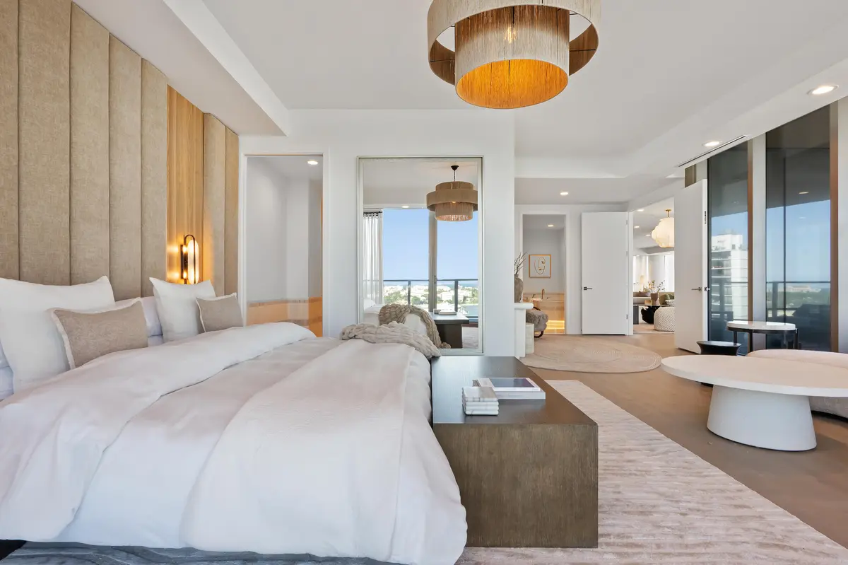 Virtually Staged at 1333 S Flagler Drive 1002, West Palm Beach