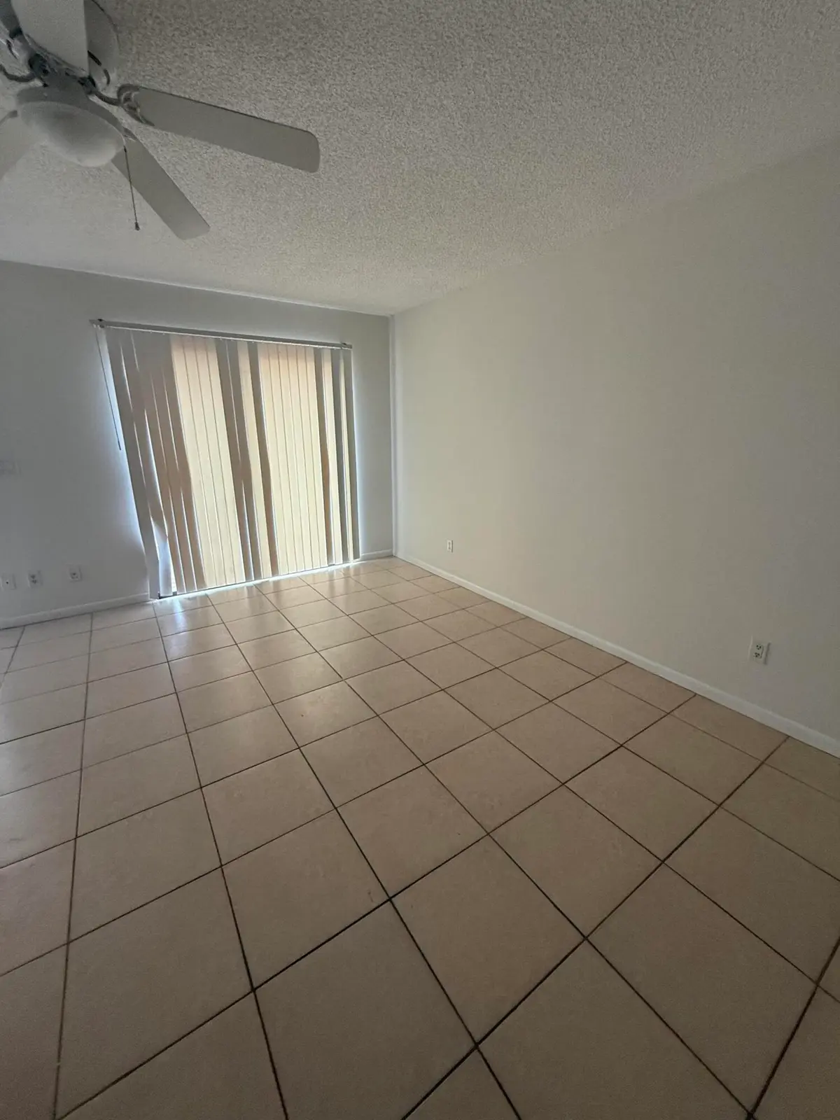 IMG_1948 at 633 Executive Center Drive L202, West Palm Beach