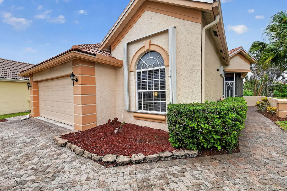 750SWArubaBay(3) at 750 SW Aruba, Port St. Lucie
