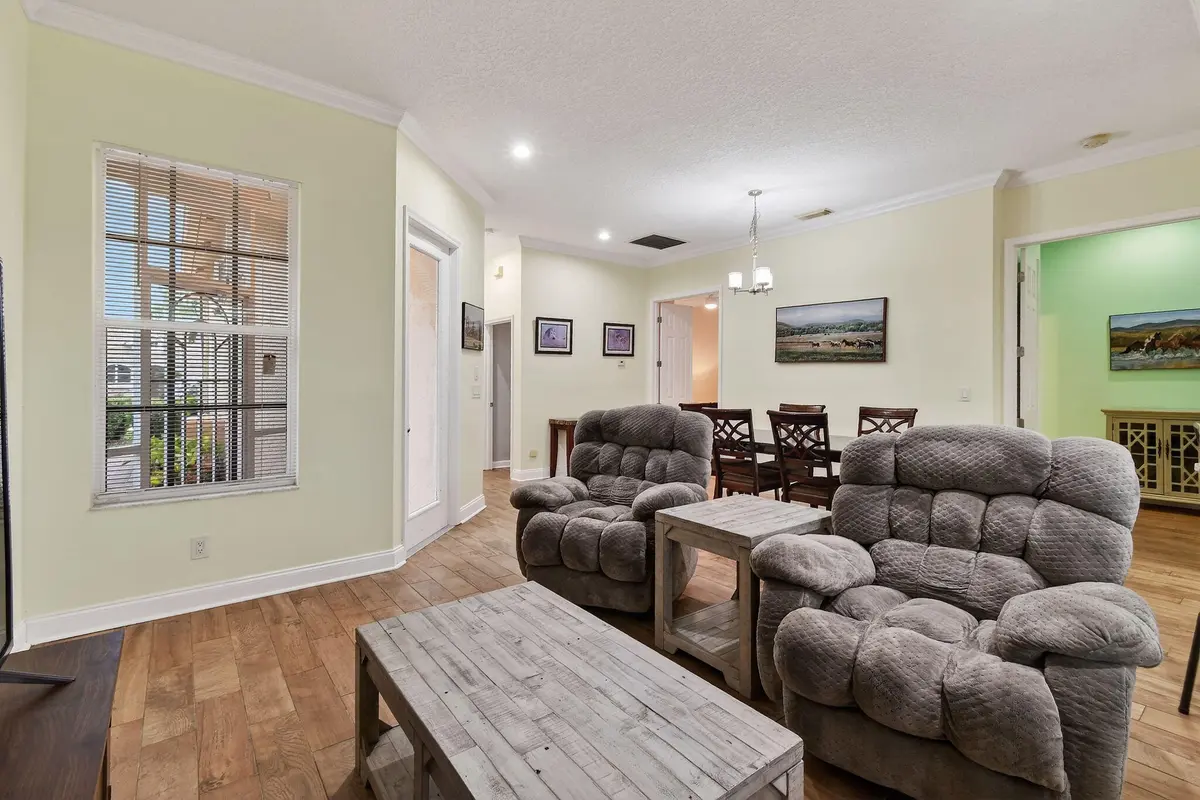 750SWArubaBay(8) at 750 SW Aruba, Port St. Lucie