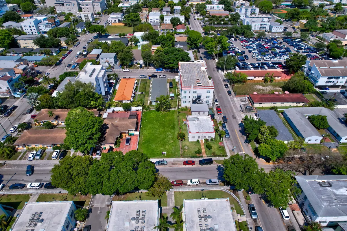 3-web-or-mls-DJI_0007_8_9 at 512 SW 6th Avenue, Miami