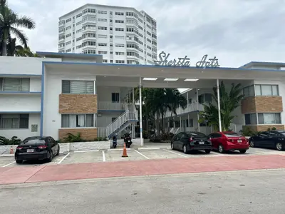 1840 James Avenue 18, Miami Beach – sold