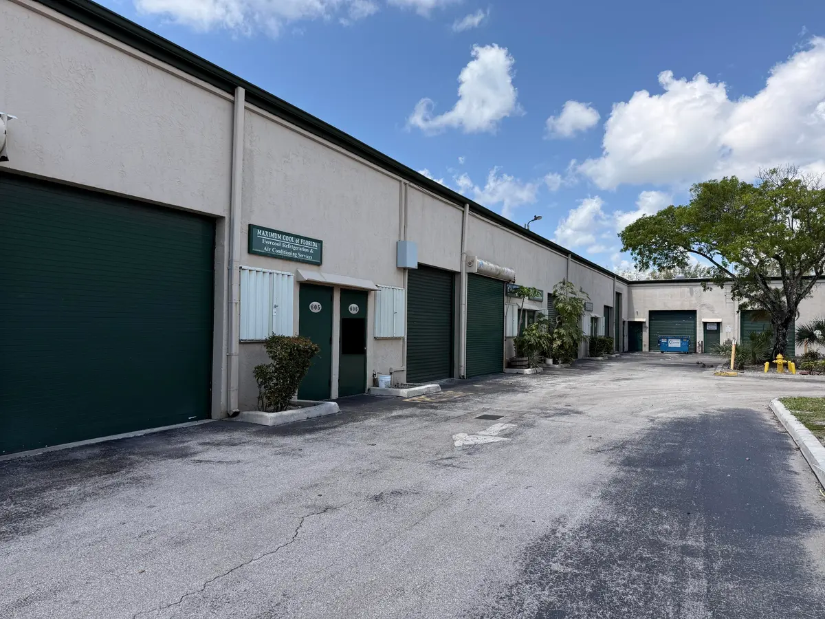 Ext 1 at 1791 Blount Road 606, Pompano Beach