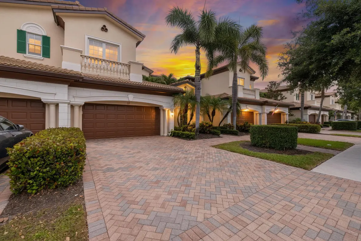 111 Tresana Blvd, 27 at 111 Tresana Boulevard 27, Jupiter