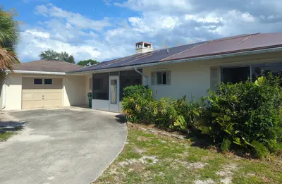 142 N Naranja Avenue, Port St. Lucie – sold