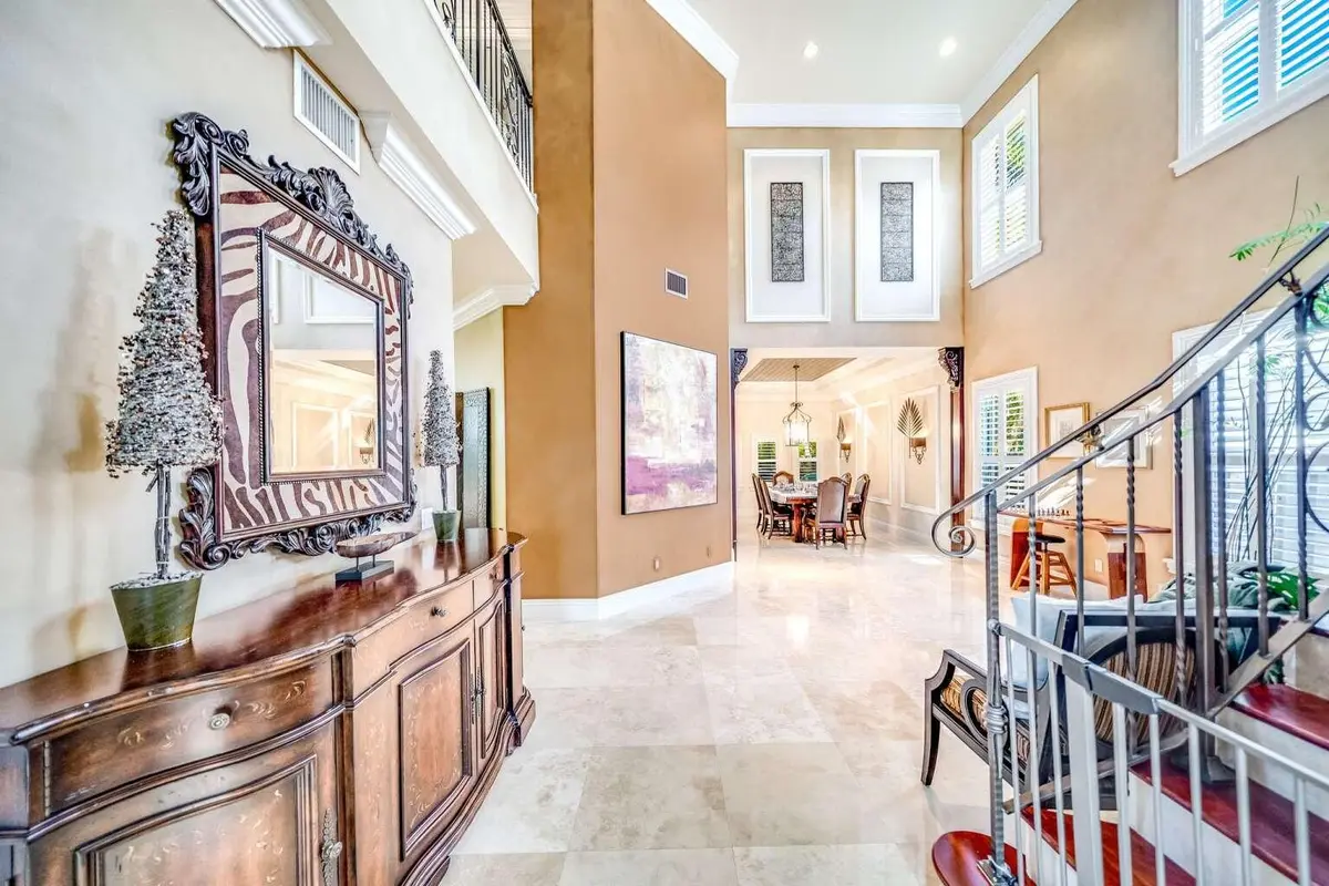 Cormicle.002 at 512 NE 12th Avenue, Fort Lauderdale