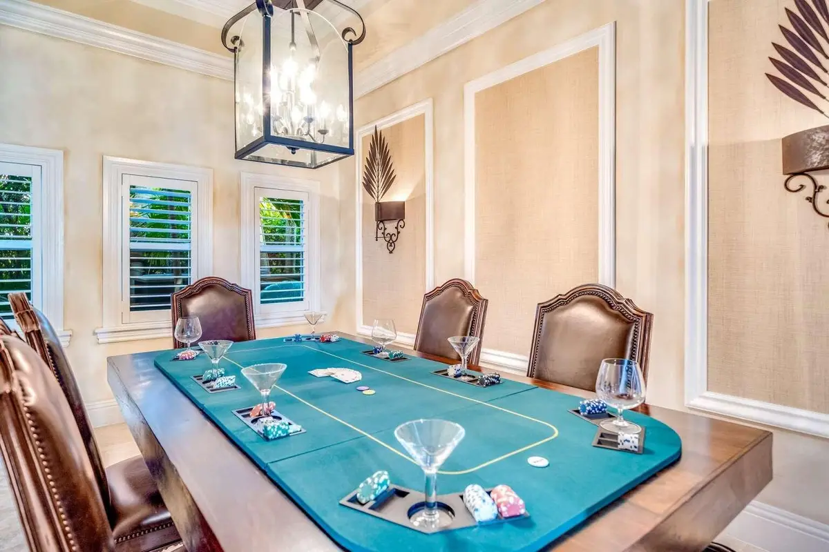 Cormicle.005 at 512 NE 12th Avenue, Fort Lauderdale