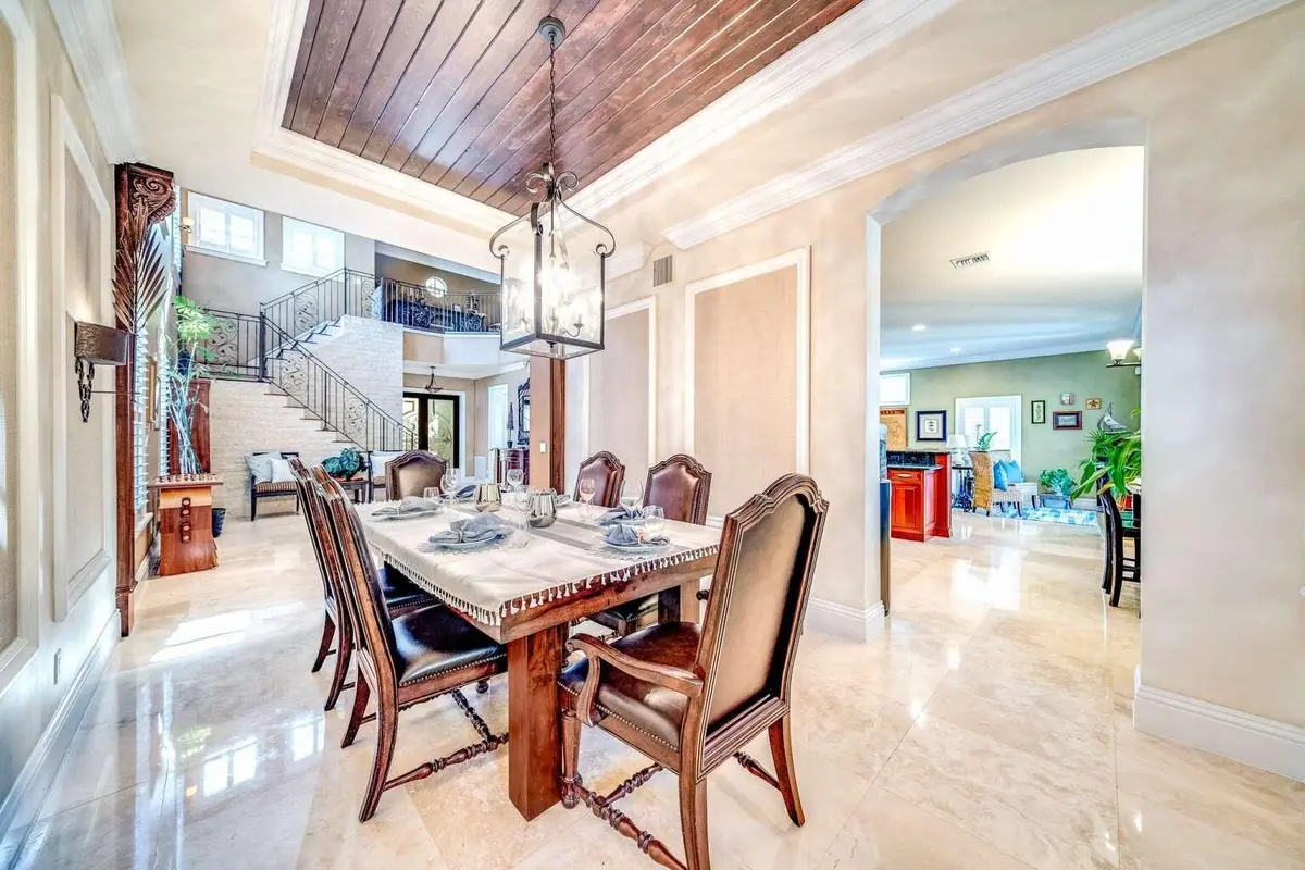 Cormicle.006 at 512 NE 12th Avenue, Fort Lauderdale