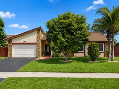 8330 NW 54th Street, Lauderhill – sold