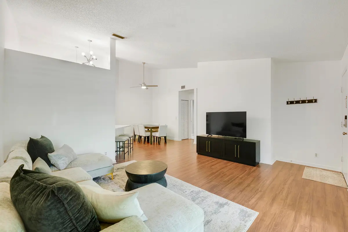 Living Area at 6520 Chasewood Drive Apt G, Jupiter
