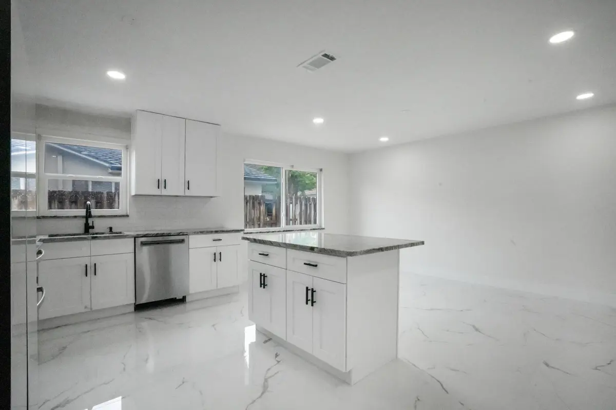 DSC03639 at 8535 NW 25th Place, Coral Springs