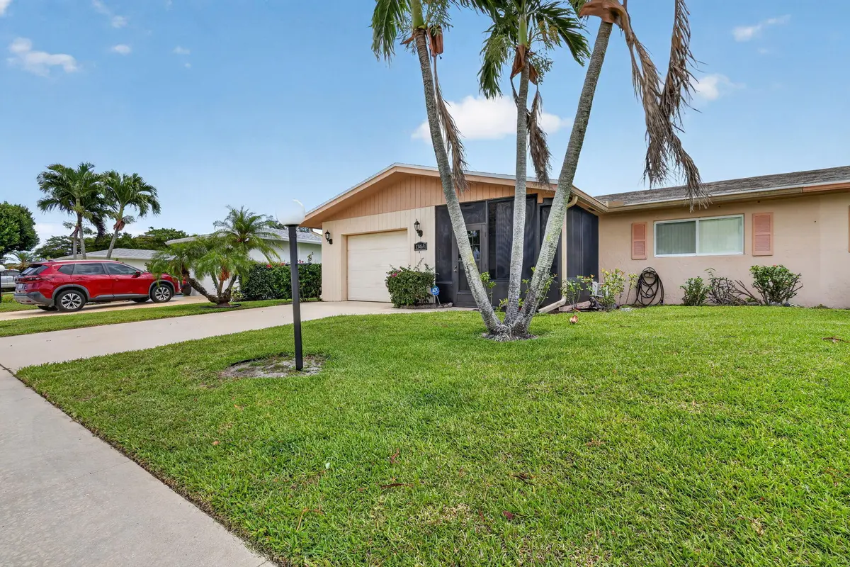 3-web-or-mls-F14A4489 at 13469 Vía Vesta A, Delray Beach