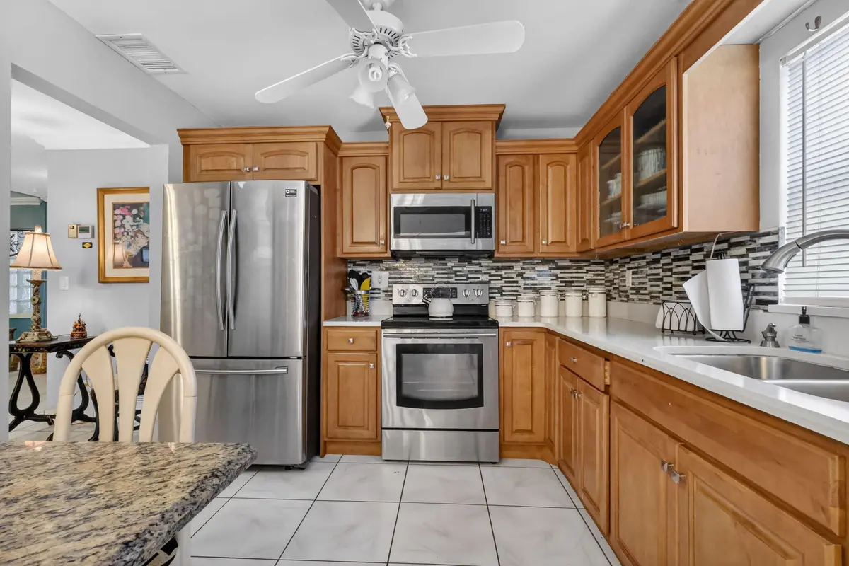 22-web-or-mls-F14A4579 at 13469 Vía Vesta A, Delray Beach