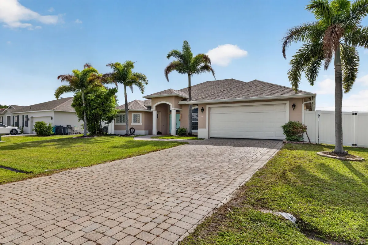 3-web-or-mls-3A5A9656 at 3744 SW Jamros Street, Port St. Lucie