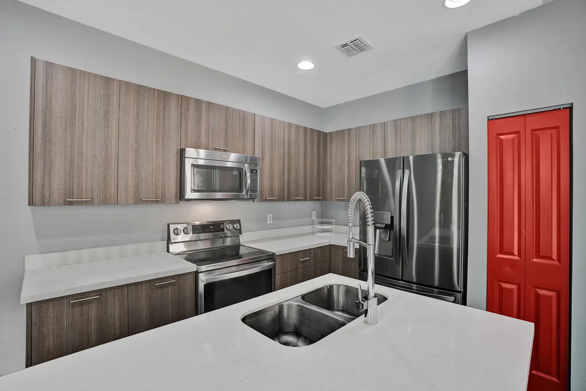 Kitchen at 5902 NW 46th Lane, Tamarac