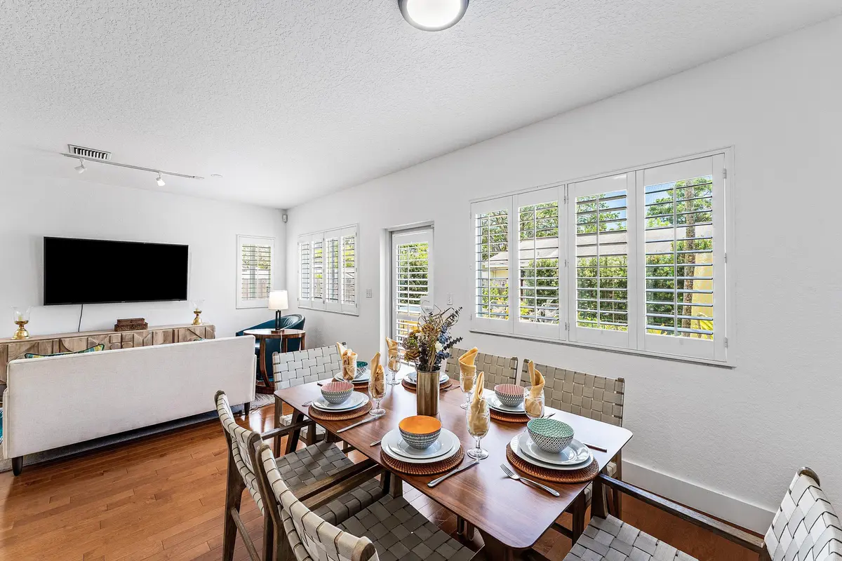 021-808Southwest7thAvenue-FortLauderdale at 808 SW 7th Avenue, Fort Lauderdale