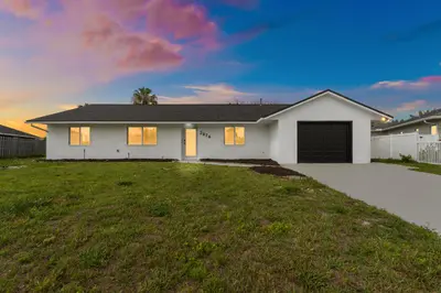 2674 SW Monterrey Lane, Port St. Lucie – Single Family Residence for sale