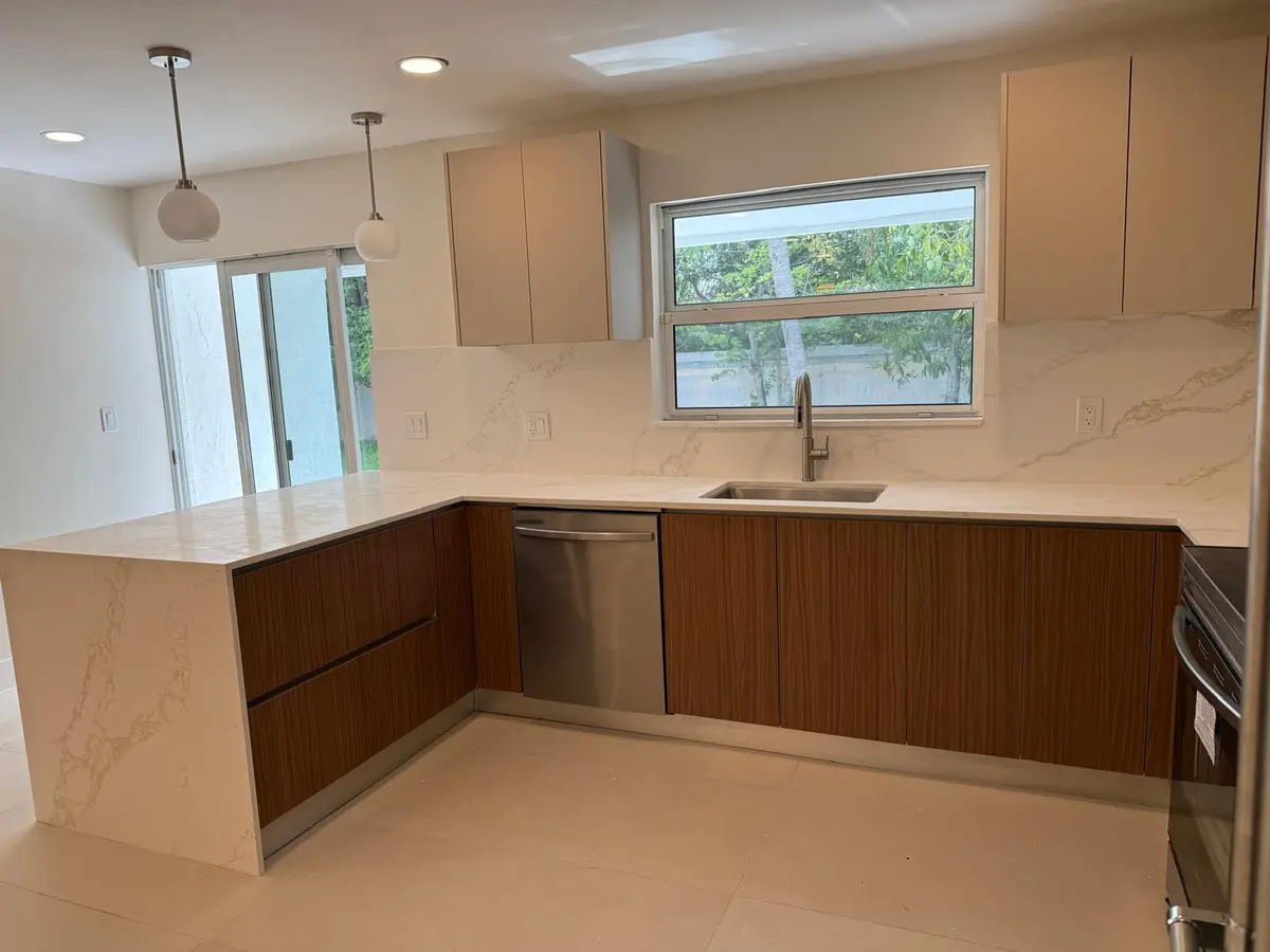 fd0a6d7f-c484-4746-93ba-3273fe357b59 at 1991 NW 98th Avenue, Sunrise