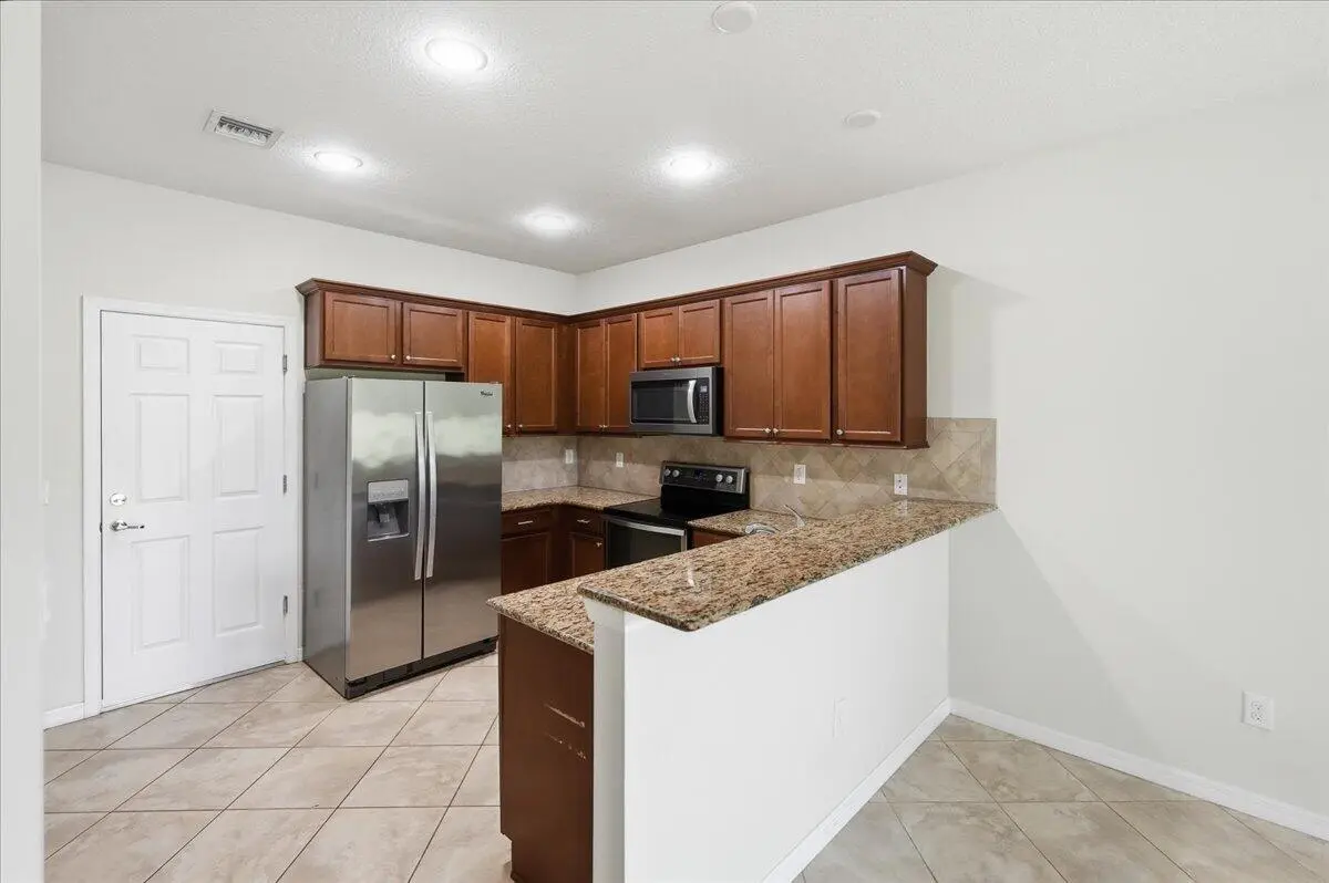 07-DSC3504 at 1069 Normandie Way, Vero Beach