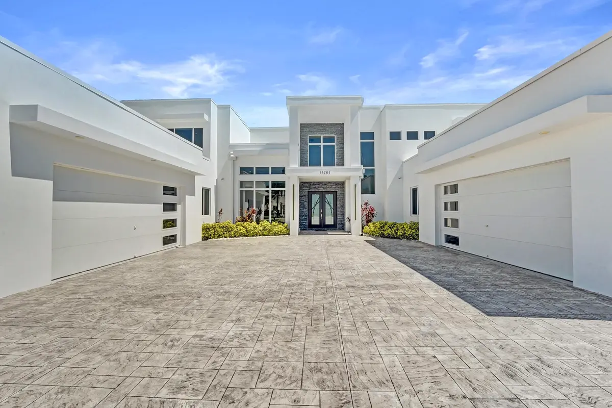 Front at 11201 SW 3rd Street, Plantation