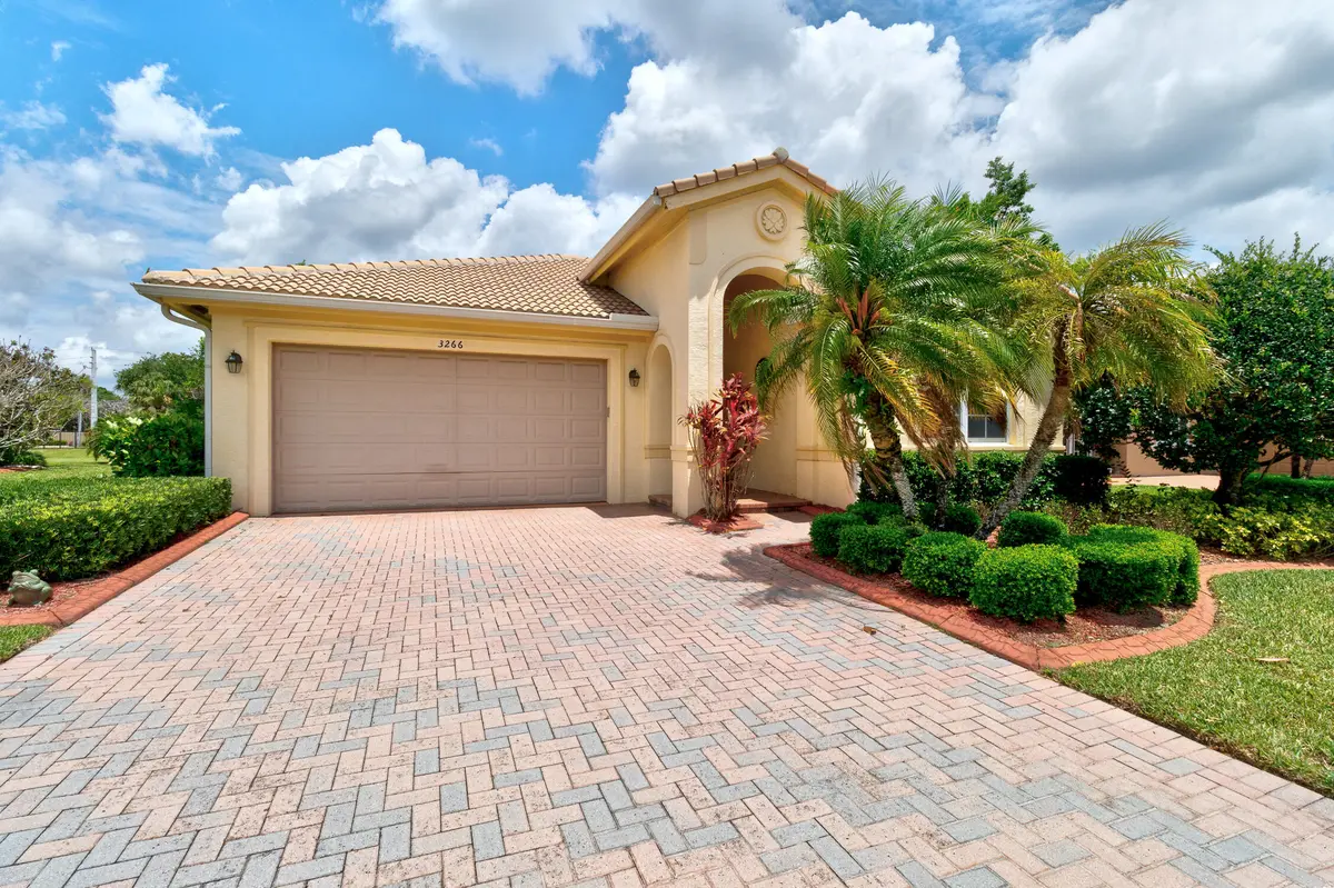 3266 Sussex Way, Vero Beach, FL – photo 1