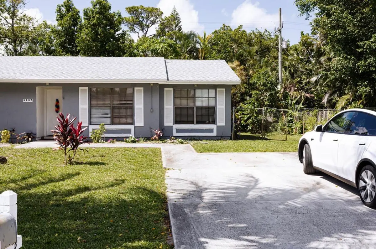 IMG_0129 at 5437 Greenwood Drive, Delray Beach