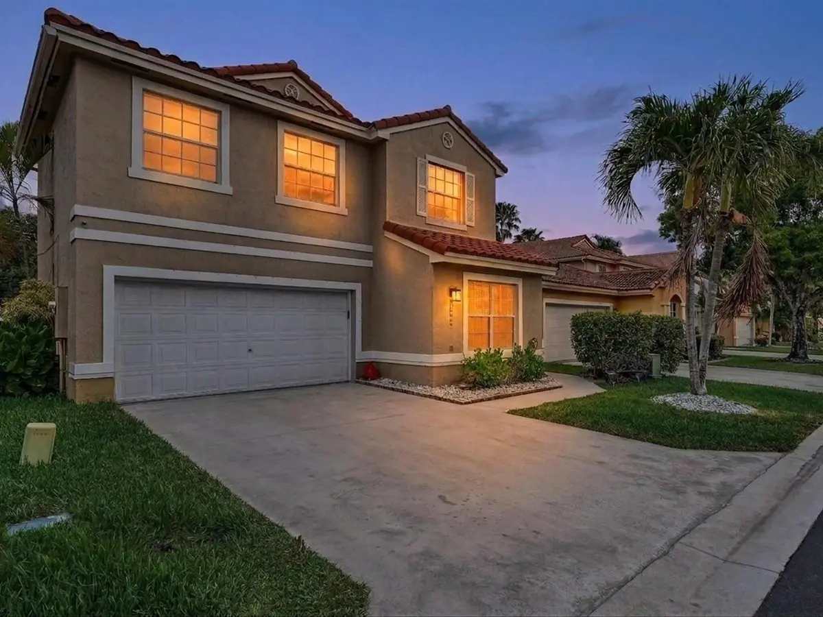 Ready for New Owners at 10909 NW 46th Drive, Coral Springs
