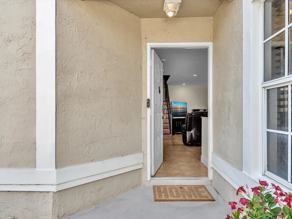 Welcome! at 10909 NW 46th Drive, Coral Springs