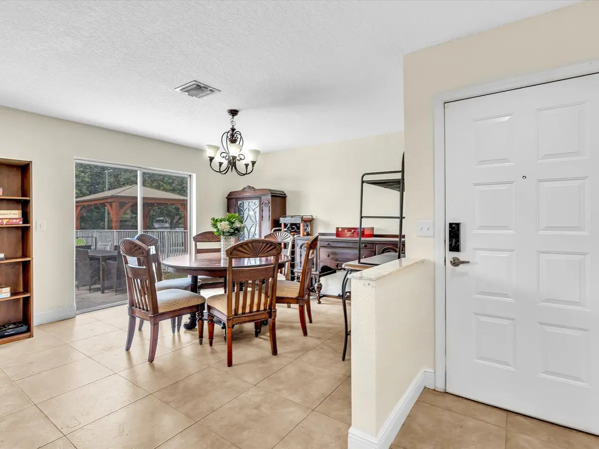 Entryway at 10909 NW 46th Drive, Coral Springs