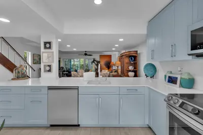 3073 N Palm Aire Drive 3073, Pompano Beach – sold