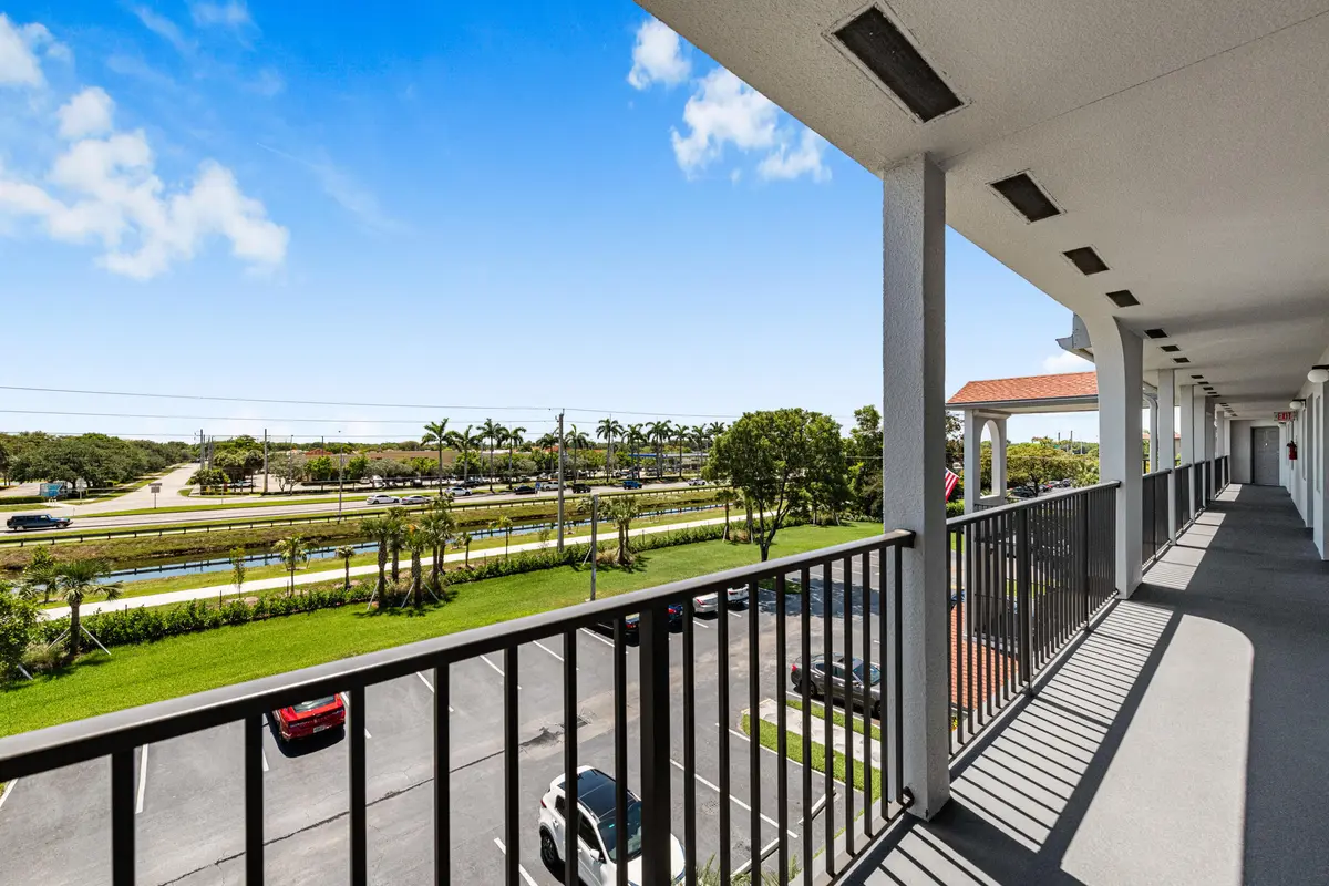1400 SW 124th Terrace 406q, Pembroke Pines, FL – photo 7