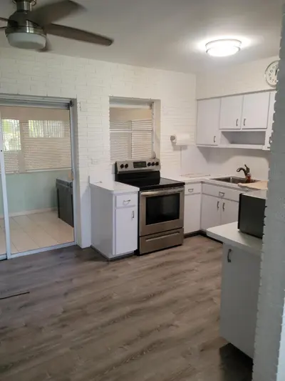 6781 Charleston Street, Hollywood – sold