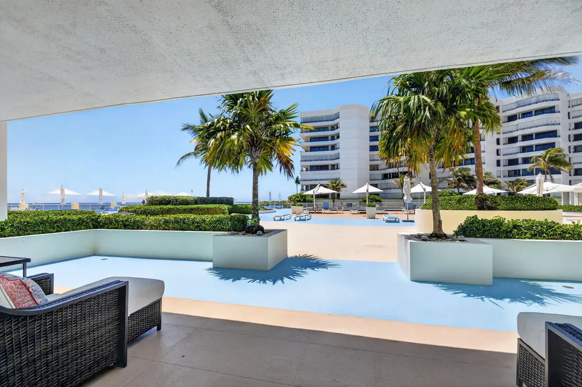 36-web-or-mls-DSC_6512 at 3546 S Ocean Boulevard 203, South Palm Beach