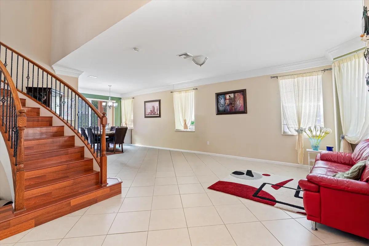 Living room at 2880 Shaughnessy Drive, Wellington