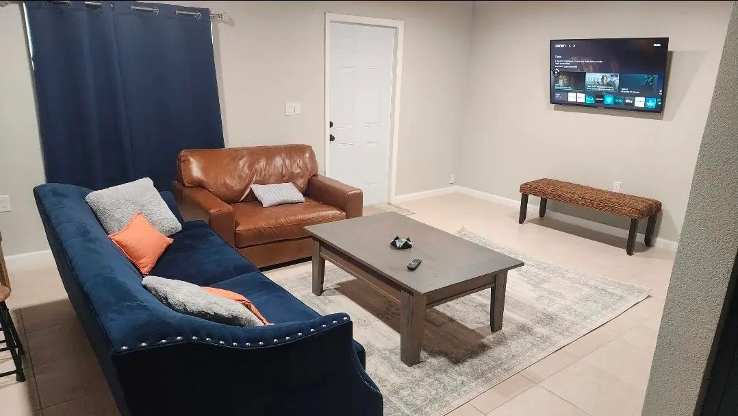 Living Areas at 618 Hunter Street, West Palm Beach