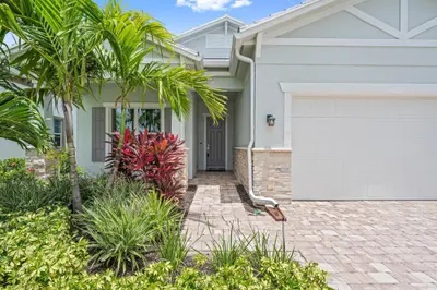 10546 Northbrook Circle, Palm Beach Gardens – sold
