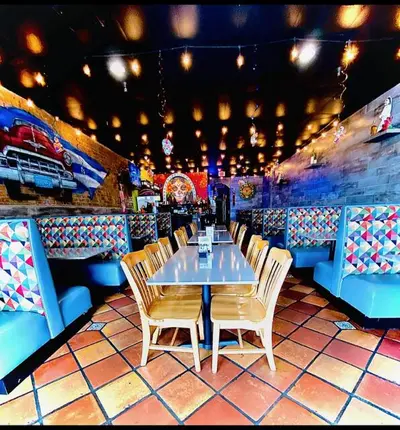 Restaurant in Coral Springs – business for sale in Coral Springs, FL