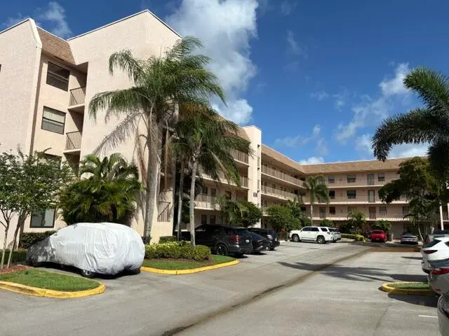 19bldg at 2711 NW 104th Avenue 106, Sunrise