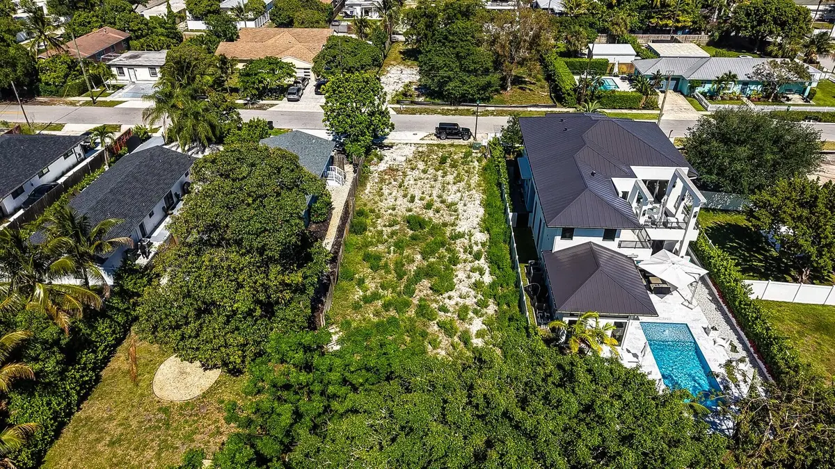 Osceola Park - 7500 sq. ft lot at 618 SE 2nd Avenue, Delray Beach