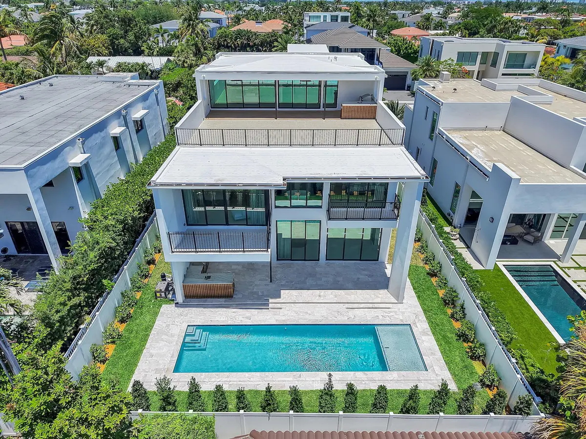 344 NE Second St, Boca Raton 2-101 at 344 NE 2nd Street, Boca Raton