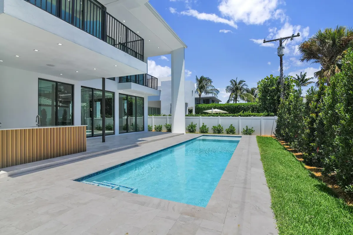 344 NE Second St, Boca Raton 2-49 (1) at 344 NE 2nd Street, Boca Raton